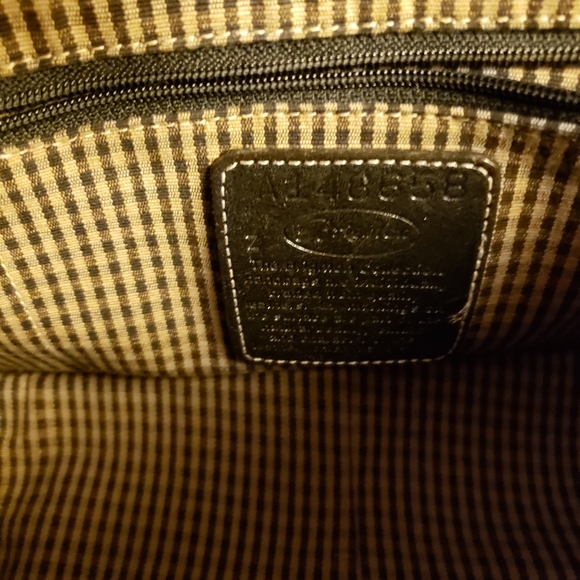 Brighton leather shoulder bag - Picture 6 of 6